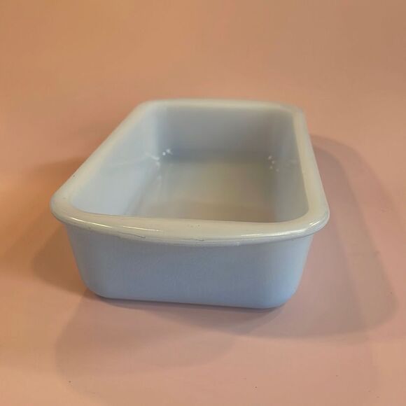 VINTAGE GLASBAKE MILK GLASS LOAF DISH. PALE BLUE. J-265. 9 1/2" X 5 3/4” - Picture 2 of 7